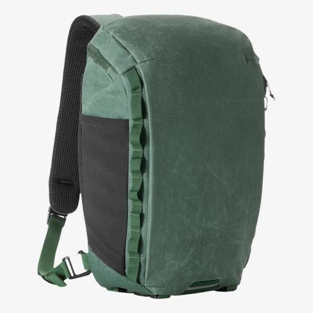 eagle-creek-explore-sling-pack-laptop-tablet-travel-sling image 1