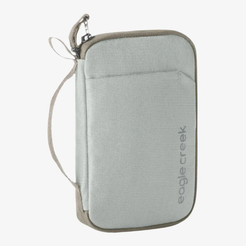 eagle-creek-stash-rfid-passport-wallet image 1