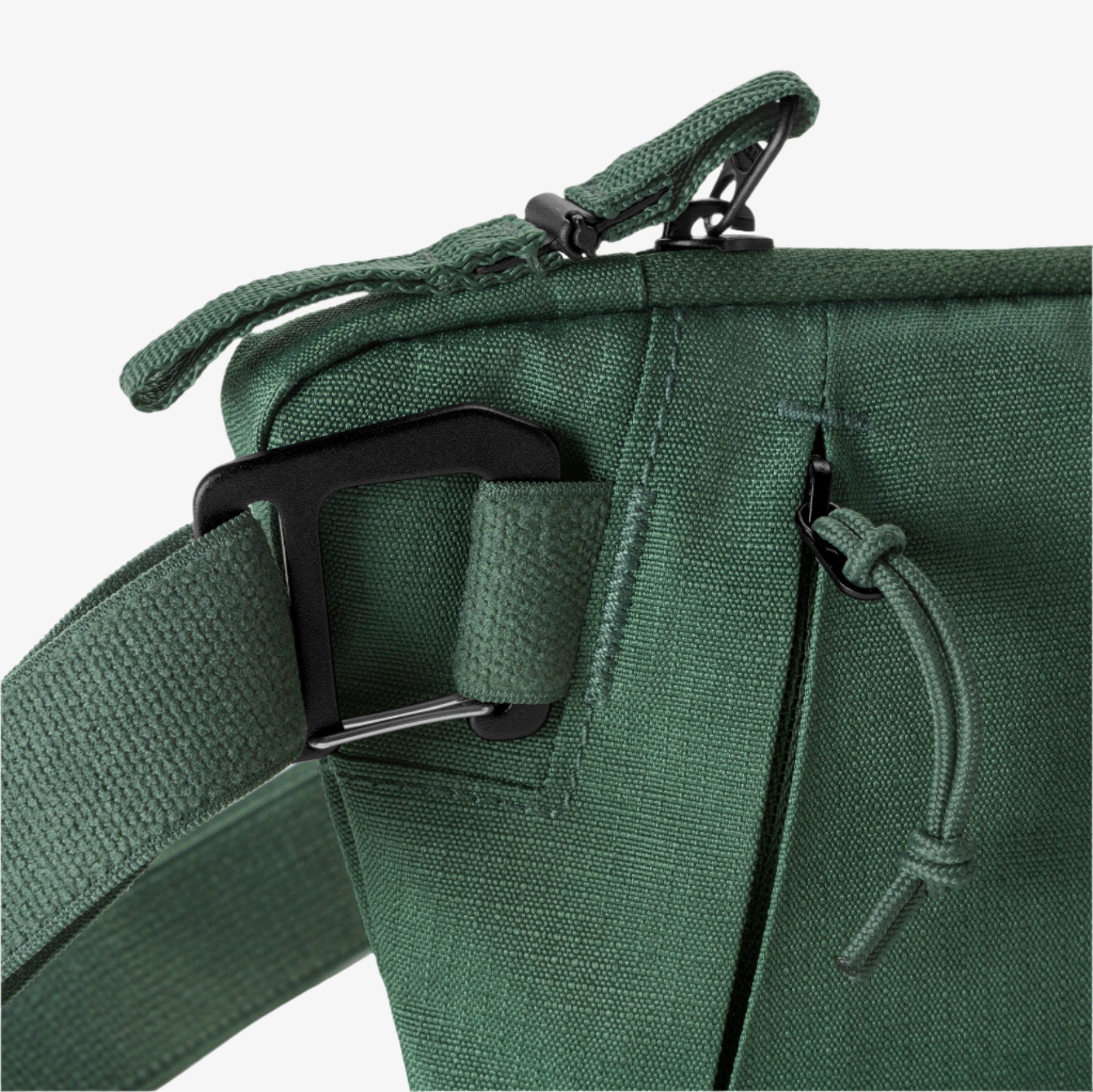 eagle-creek-stash-rfid-sling-bag image 4