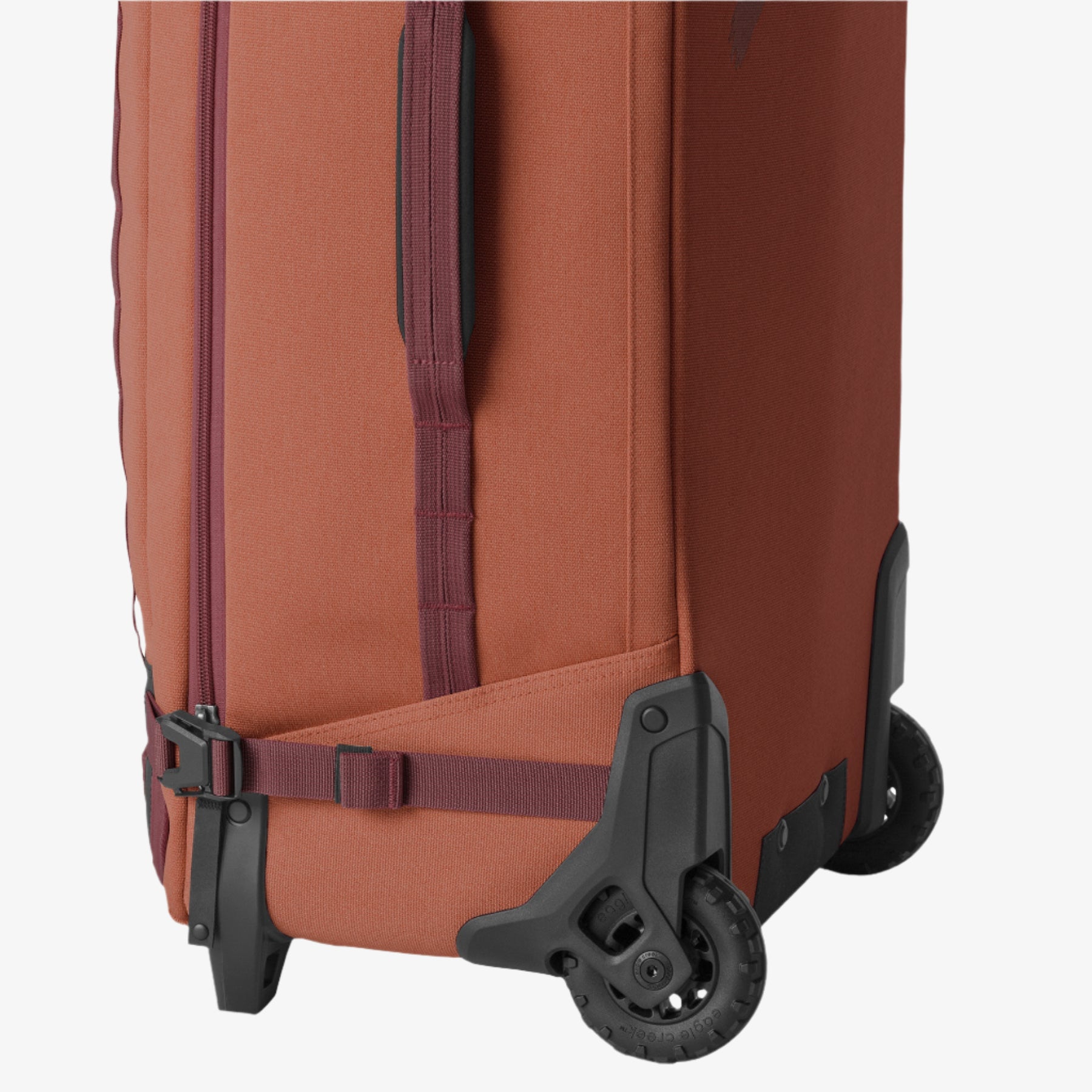 eagle-creek-gear-warrior-xe-2-wheel-27-checked-luggage-discontinued-limited-stoc image 4